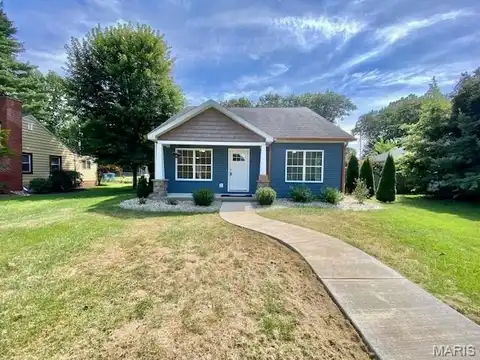 1320 Grand Avenue, Edwardsville, IL 62025