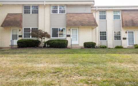 137 Shadalane Walk, Ballwin, MO 63011