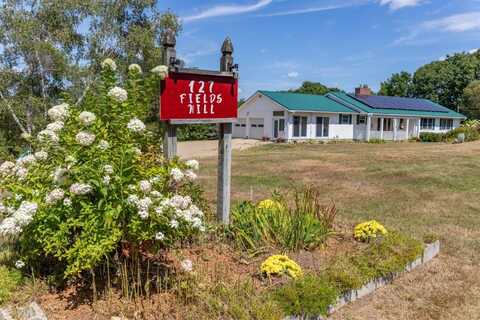 127 Fields Hill Road, Sumner, ME 04292