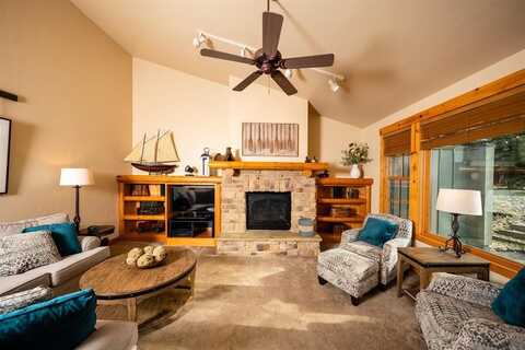 1371 Hearthstone Court unit: 14H, McCall, ID 83638
