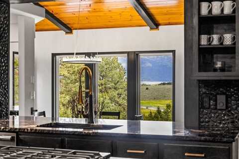 1717 Pine Lakes Ranch Drive, Cascade, ID 83611