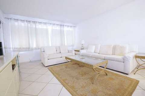 215 SE 3rd Ave, Hallandale Beach, FL 33009