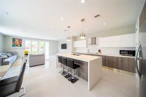 3653 SW 26th St, Miami, FL 33133