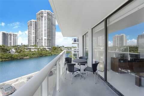 20505 E Country Club Dr, Aventura, FL 33180