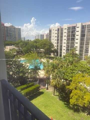 16919 N Bay Rd, Sunny Isles Beach, FL 33160