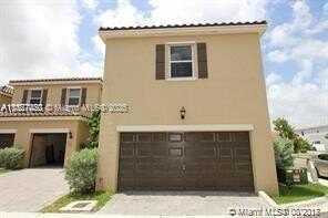 9205 SW 170th Pl, Miami, FL 33196