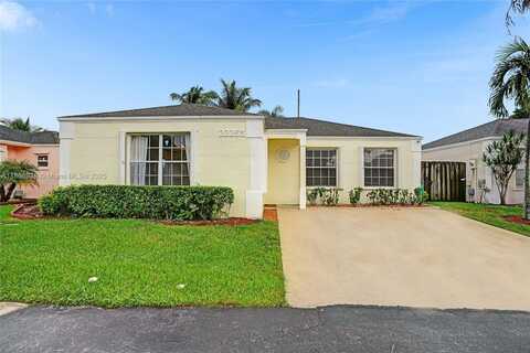 22255 SW 97th Ct, Cutler Bay, FL 33190