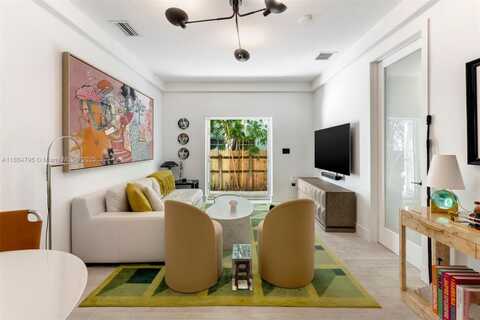 1045 Michigan Ave, Miami Beach, FL 33139
