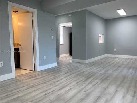 301 NW 177th St, Miami Gardens, FL 33169