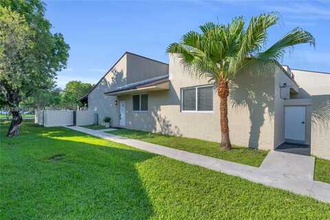 9131 Fontainebleau Blvd, Miami, FL 33172