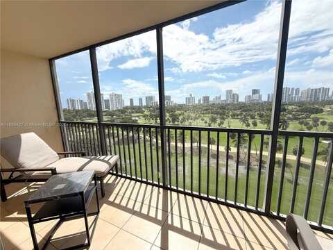 20335 W Country Club Dr, Aventura, FL 33180