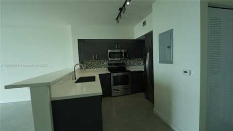 729 NW 2nd St, Miami, FL 33128
