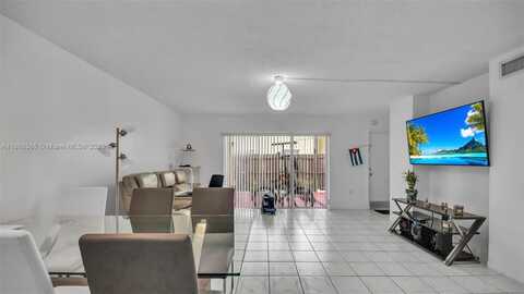 15480 SW 82nd Ln, Miami, FL 33193