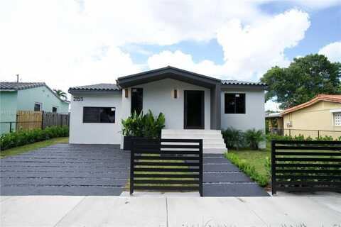 2155 SW 25th Ter, Miami, FL 33133