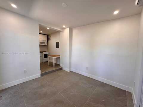 2952 SW 27th Ter, Miami, FL 33133