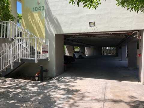 1043 NW 4th St, Miami, FL 33128