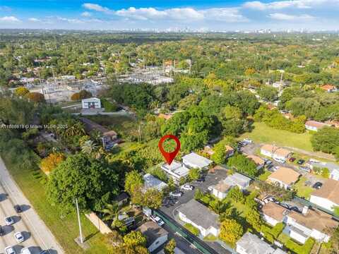 601 NW 90th St, El Portal, FL 33150