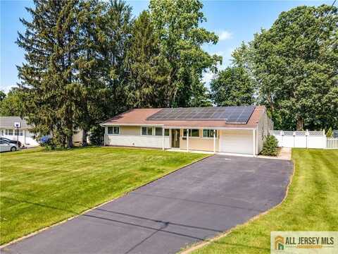 171 Kendall Road, Brunswick Gardens, NJ 08824