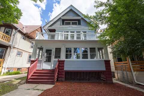 2166 N 48th St, Milwaukee, WI 53208