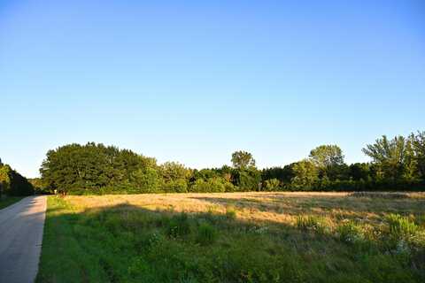 N8567 River Rd, Oconomowoc, WI 53066