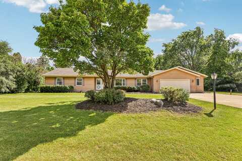 2885 W Southway Dr, Franklin, WI 53132