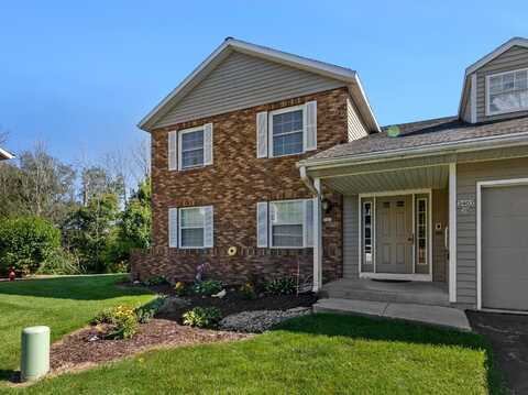 2403 Cross Creek Dr, Sheboygan, WI 53081
