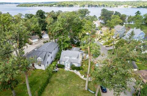 34 Cedar Point Dr, Williams Bay, WI 53191