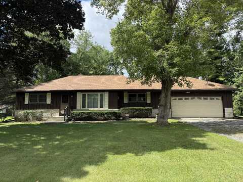 9331 S 92nd St, Franklin, WI 53132