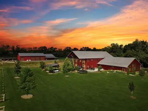 2575 County Highway Cc -, Hartford, WI 53027