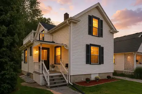 1123 12th Ave, Grafton, WI 53024