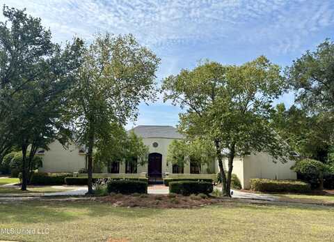 105 Bridgeview Circle, Ridgeland, MS 39157