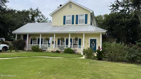 107 Wenmar Avenue, Pass Christian, MS 39571
