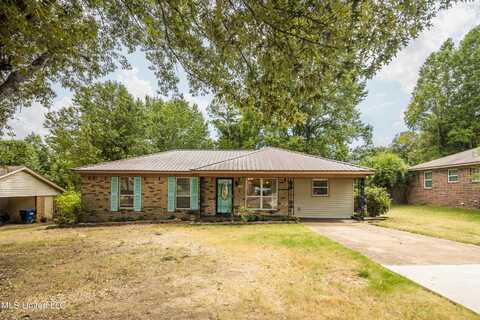 3805 Hilltop Drive, Horn Lake, MS 38637