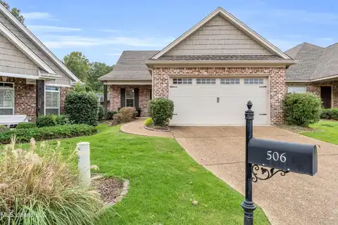 506 Suzanne Avenue, Starkville, MS 39759