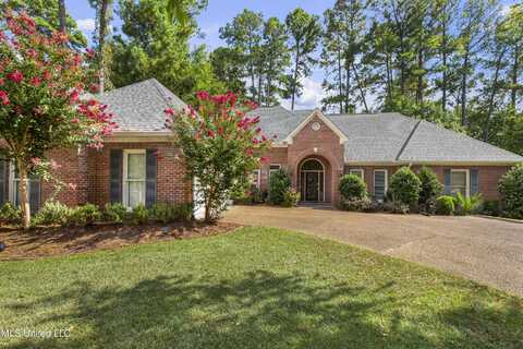 405 Berkshire Drive, Ridgeland, MS 39157