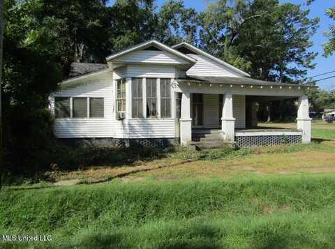 136 N Utica Street, Terry, MS 39170