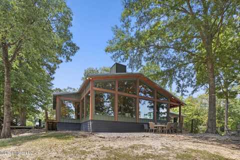 774 Davis Road, Benton, MS 39039