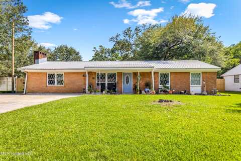 5008 Friar Tuck Avenue, Pascagoula, MS 39581