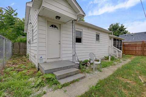 2400 1/2 Walnut Street, Anderson, IN 46016