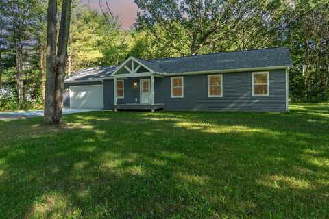 817 Sandow, Midland, MI 48640