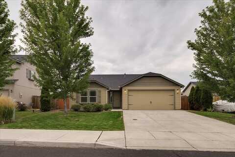 367 SW 32nd Street, Redmond, OR 97756