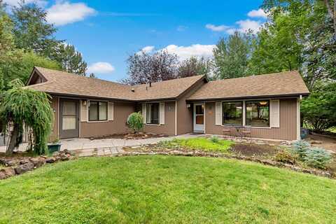 20753 Will Scarlet Lane, Bend, OR 97702