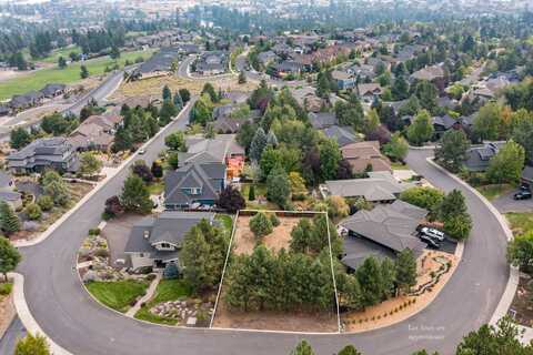 653 NW Powell Butte Loop, Bend, OR 97703