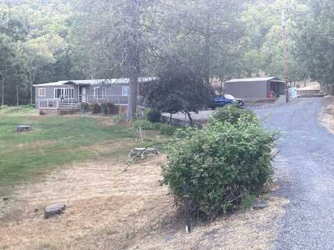 442 Tenney Drive, Rogue River, OR 97537