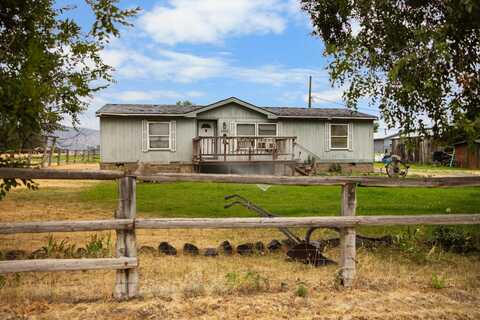 4545 NW Charles Road, Prineville, OR 97754