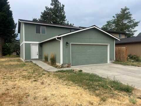 500 4th Avenue, Culver, OR 97734