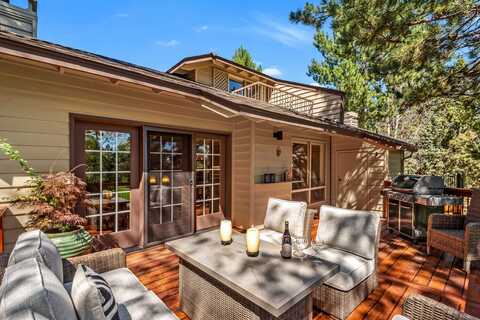 3040 NW Clubhouse Drive, Bend, OR 97703