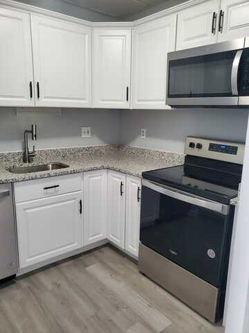 141 Commercial St., Braintree, MA 02184