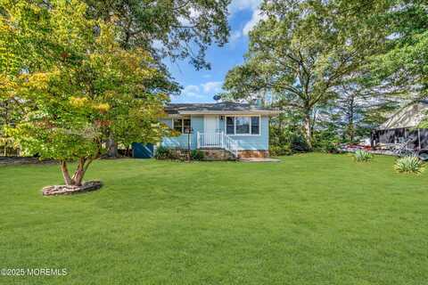 615 Riverside Drive, Bayville, NJ 08721