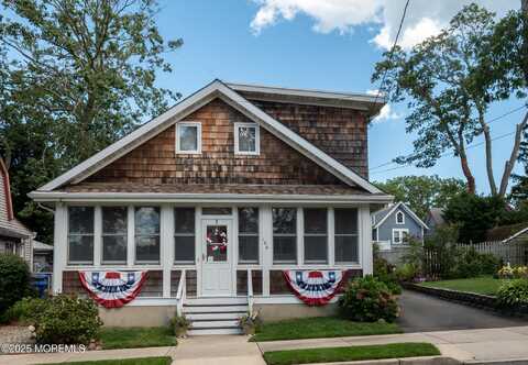 106 Oak Avenue, Island Heights, NJ 08732